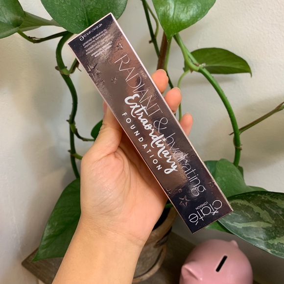 Ciate 118Y Ochre Extraordinary Foundation. - Picture 10 of 10